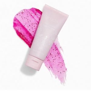 GIRLACTIK Fruit Superfood Scrub